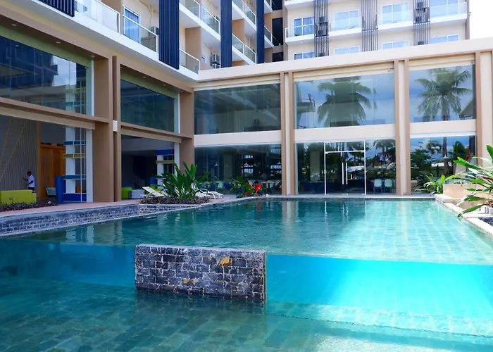 Resort Solea Palm Mactan 4*