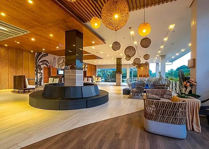 Resort Solea Palm Mactan 4*
