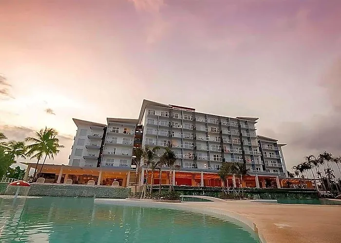 Solea Palm Mactan Resort 4*